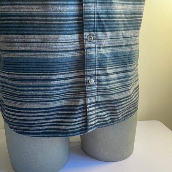 Striped Vans Short Sleeve Button Down Shirt Large - Picture 6 of 10